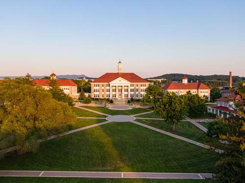 James Madison University 詹姆斯麦迪逊大学排名及专业介绍