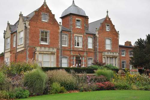 University of Reading 雷丁大学排名及专业介绍