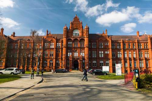 University of Salford 英国索耳福大学 (英国国立雪福特大学)排名及专业介绍