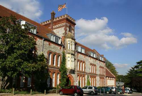 University of Winchester 温彻斯特大学排名及专业介绍